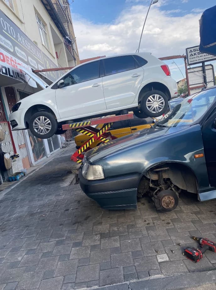 Aslan Oto GARAGE